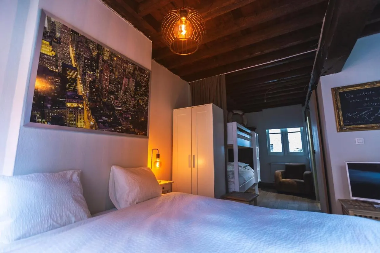 B&B Bedstarline Anvers 0*,  Belgique